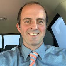 Carmando at Victory Ford Lincoln