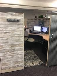 50 Inspirational Home Office Decor Ideas For 2020 Decor Home Ideas Inspirational Office Cubicle Decor Office Work Office Decor Rustic Office Decor