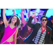Deepika Padukone Pink Lungi Dance Saree Deepika padukone teaches james the lungi dance.