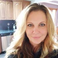 Dori Gilbert's Instagram, Twitter & Facebook