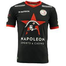 Jun 10, 2021 · onder deze noemer verenigt sv zulte waregem zestien partnerclubs van gewestelijk en interprovinciaal niveau om zich samen voort te ontwikkelen op en naast het veld. Buy Zulte Waregem Football Shirts Club Football Shirts