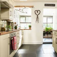 19th Century Cottage In Devon Country Kitchen Kitchen Design Cream Country Kitchen