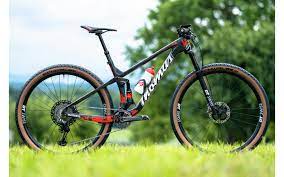 Mathias flueckiger (thomus rn swiss bike) won a battle of climbers over ondrej cink (kross orlen) to take the third round of the xco world cup in leogang, austria, on sunday. Mtb Mag Com Mountain Bike Magazine Bike Check Mathias Fluckiger S Olympics Race Bike