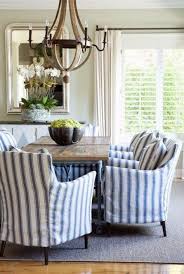 Saved From Lavender Hill Interiors I Love The Fabric On The Chairs Gives A Relaxed Feel In The Dining R Idee Per Interni Arredamento D Interni Camere Bianche