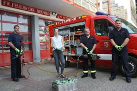 The main purpose of the cooperative is the economic promotion and support of its members (§ 2 of the statutes). Vr Bank Rhein Mosel An Seite Der Freiwilligen Feuerwehr Heimbach Weis Nr Kurier De