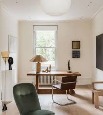 Whether decorating a single room or an entire house, you can use style guides for your home interior project. Tdc Powerscroft Road By Daytrip Studio Via The Modern House Curation Styling By Beton Brut And Laura Fulmine Home Interior Design Home Decor