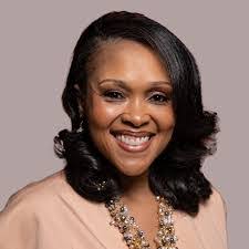 Kimberly Tower's Instagram, Twitter & Facebook