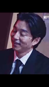 Everyone is very eager to watch Gong Yoo with his hairstyle and great  style. Everyone who knows Gong Yoo's quality is counting the days for The  TRUNK. The subject of the series,