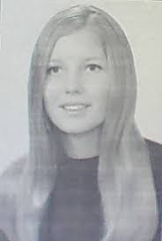 Linda Rebman's Instagram, Twitter & Facebook