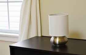 Versailles Touch Lamp Brushed Nickel Table Lamps Amazon Com Side Table Lamps Bedroom Side Table Lamps Touch Table Lamps