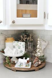 Lots of pretty christmas kitchen decorating ideas to add that festive touch to your kitchen this season! Pin On Christmas