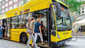 Coronavirus Vordere Turen In Hvv Bussen Bleiben Ab Morgen Verschlossen