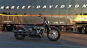 2018 Harley Davidson Street Bob Fxbb First Ride Detailed Review Milwaukee 8 With The New Frame Street Bob Harley Davidson Harley Davidson Street