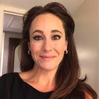 Jennifer Bohn's Instagram, Twitter & Facebook