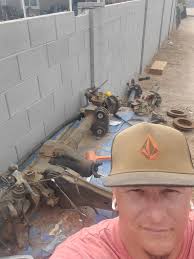 Let's talk about fuel delivery systems for a sec, my rig is v8 and 43s.  What manufacturer and what size tank y'all running? And then In tank pump  or external? I appreciate