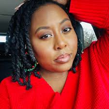 How to housebreak a 2-month-old golden doodle that won't alert when it  needs to go outside?