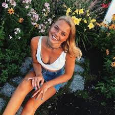 Katie Pearl (@kaatiepearl)