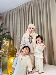 Crispy fish skin coated with salted egg yolk and a touch of spice. Blogger Cik Epal Cikepal06 Blogspot Com Facebook