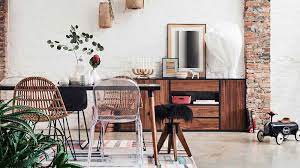 Bohemian style home décor has always been trendy, but it seems to have taken on a whole new level of popularity lately. Boho Chic Decor Make Your Living Room A Bohemian Paradise