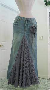 i ve always wanted to turn old jeans into a skirt i never thought about using fabric for the inset by myrtle upcycle clothes diy fashion clothes