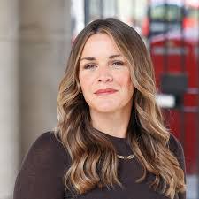 Catherine Wheatley's Instagram, Twitter & Facebook