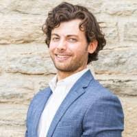 Larry Seiler's Instagram, Twitter & Facebook