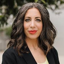 Wendy Nolasco's Instagram, Twitter & Facebook