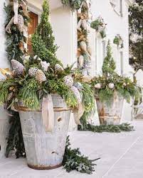 Give your table a festive look with a pretty fall centerpiece for gatherings, large or small. Deco Noel 45 Inspirations Reperees Sur Pinterest Decoration Noel Exterieur Decoration Noel Deco Noel