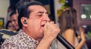 Bajo el sello discos cbs, s.a., colombia, hoy en día sony music entertainment, casa disquera donde graban actualmente la gran mayoría de cantantes vallenatos en colombia, jorge oñate es un cantante y compositor de vallenato. Jorge Onate El Cantante Que Grabo Mas Clasicos Vallenatos Noticias Coopercom
