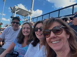 Diana Benincasa (@diana.benincasa.realtor) • Instagram photos and videos