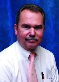 School board candidate says he'll offer 'different perspective'