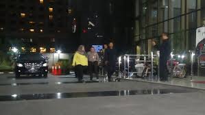 Bupati kelahiran 23 juli 1980 tersebut tergolong memiliki cukup hanyak harta. Jadi Tersangka Suap Meikarta Ini Harta Bupati Bekasi Neneng Yasin