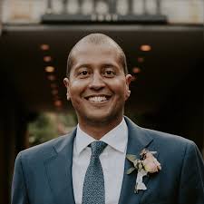 David Lanham's Instagram, Twitter & Facebook