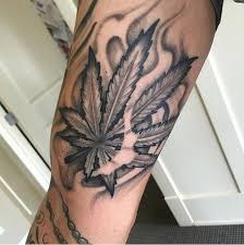 I'm an artist that's extremity interested in american traditional tattoo flash. Weed Tattoo