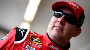 Kyle Busch claims pole for NASCAR race at Phoenix