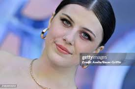 197 Mia Sinclair Jenness Stock Photos, High-Res Pictures, and Images