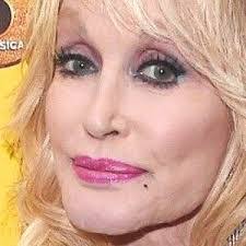 Kelli Ball's Instagram, Twitter & Facebook