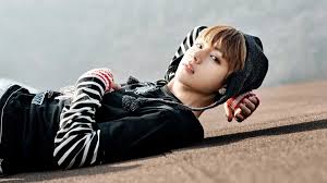 Desktop wallpapers tumblr pc desktop wallpaper cool desktop army wallpaper hd logo bts 2015 bts group photos bts backgrounds wallpaper free download. Bts Sie Gehen Nie Alleine Konzept Jungkook Wallpaper 1920x1080 Wallpapertip