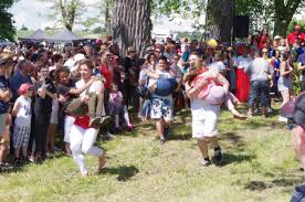 From wikipedia, the free encyclopedia. Bourg Saint Bernard L Edition 2018 De La Fete Du Pre De La Fadaise En Photos Et Videos Voix Du Midi Lauragais