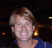 Augie T's Show The Right Side Discusses Social Media Power in Hawaii