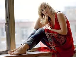 Neon limelight sits down with natasha bedingfield for 12 random questions. Pin On My Style