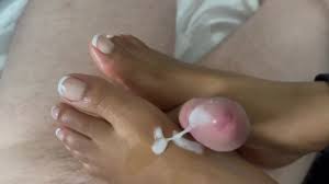 Ebony Girl gives her Boss Footjob with French Pedicure on her Feet -  Pornhub.com