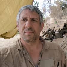 חברת הכנסת גלית דיסטל יצאה אתמול בכנסת, ובראיון בערוץ 7, נגד לימודי התנ"ך  במשרד החינוך ו-929. הדוגמה הנוראה ביותר שמצאה הייתה שמלמדים את בראשית כ"ה  עם סירטון של עוגיפלצת: "מקליקים לאתר משרד