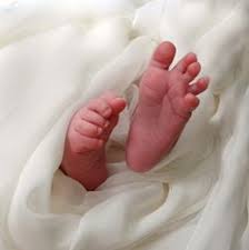 — written by ron evans — updated on november 14, 2019. Very Sweaty Baby Feet Normal Or Hyperhidrosis What To Do Sweaty Hands Baby Feet Sweaty Feet