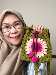 Hi, Let's show some love and support each other's pages. I'll follow you  back! Thank you! 🫶🏻🌸❤️ HiraYarn Handmade Crochet