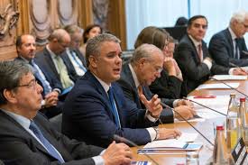 Canciller Carlos Holmes Trujillo acompañó al Presidente Iván Duque en  reunión con el Consejo de la OCDE | Cancillería