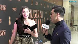 Amelia thripura henderson, better known as amelia henderson is a malaysian actress, model and television presenter. Eksklusif Amelia Henderson Teruja Dapat Rap Bersama Altimet Sensasi Selebriti