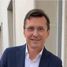 Atol Opticien développe une nouvelle enseigne pour le marché de l'aide  auditive : Atol Audition