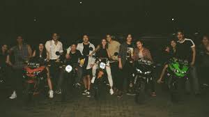 We did not find results for: Syuting Serial Antares Berakhir Ini 6 Momen Kebersamaan Para Pemain Di Balik Layar Hot Liputan6 Com