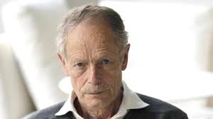 Roma, Erri de Luca 'torna' alla Garbatella: "Via il 41 bis per Cospito"